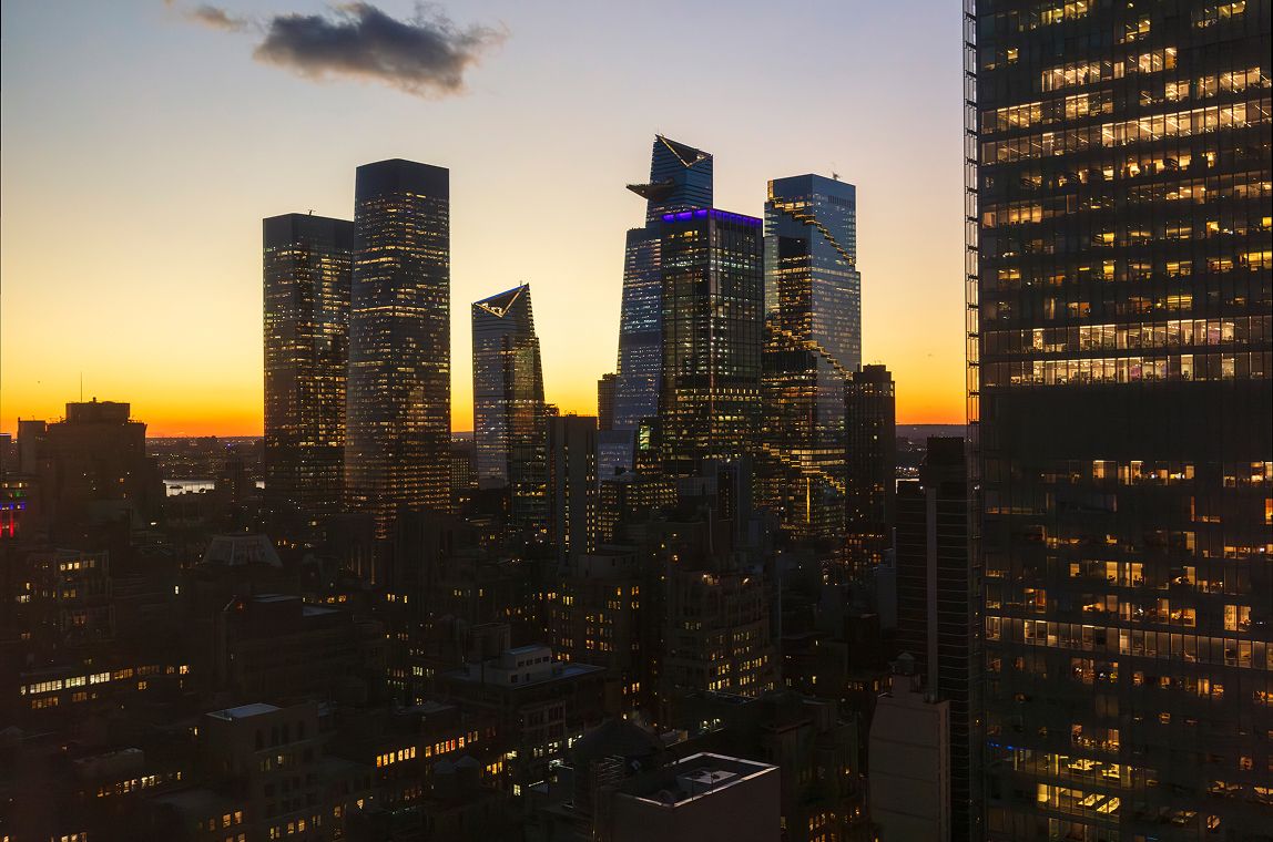 42BELOW: Inside Manhattan’s Fastest-Evolving  Live-Work-Play Corridor